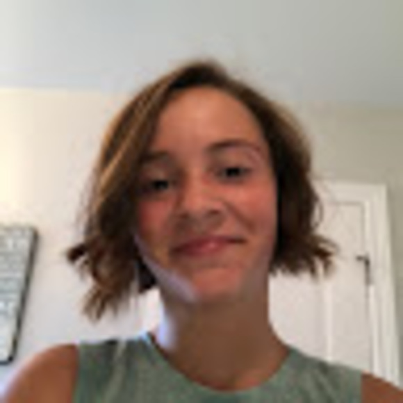 Meet your Posher, Fiona - Picture 1 of 1